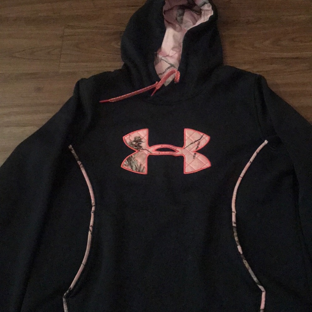 Under Armour Black hoodie